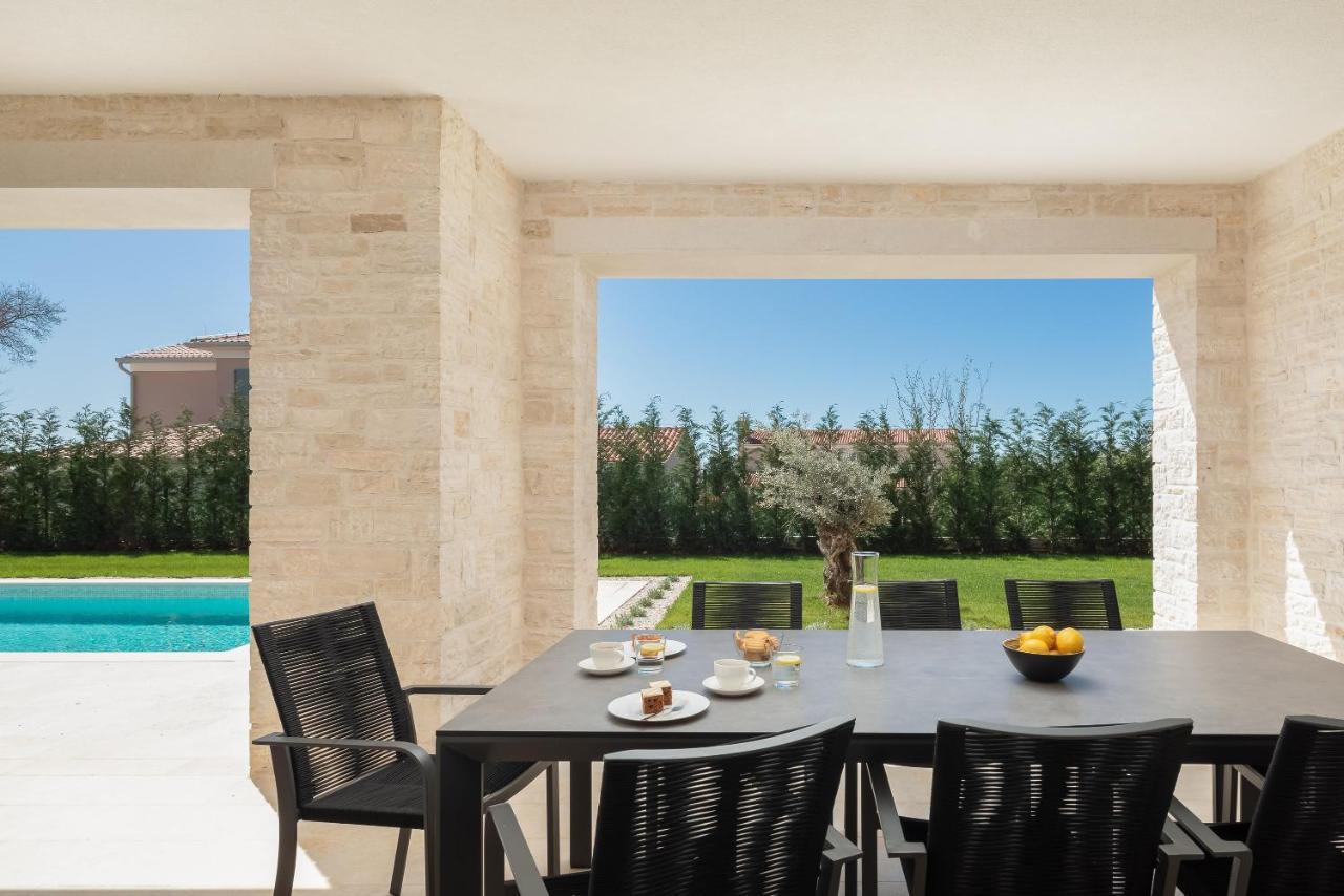 Villa Harmony By Ilc Brtonigla Exterior photo